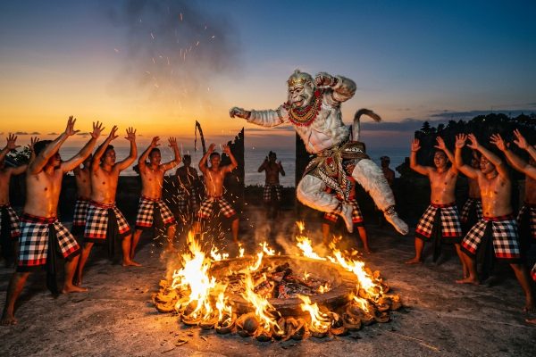 Uluwatu Sunset & Kecak Fire Dance Show